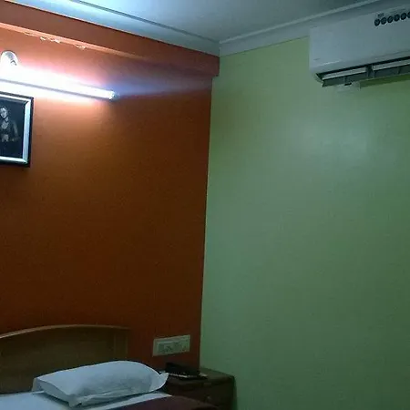 Hotel Sree Nandanam Residency